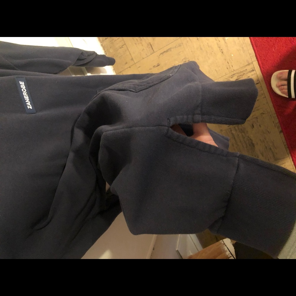 Large men’s Zanerobe Sweater